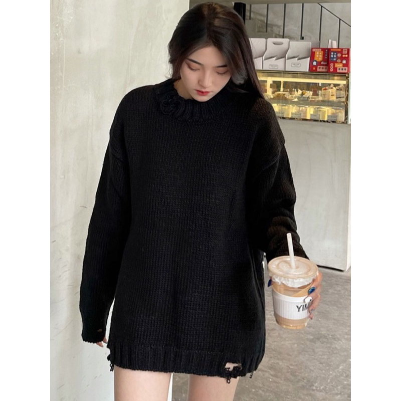 Áo len nữ hình người unisex màu đen form to hàng Qc