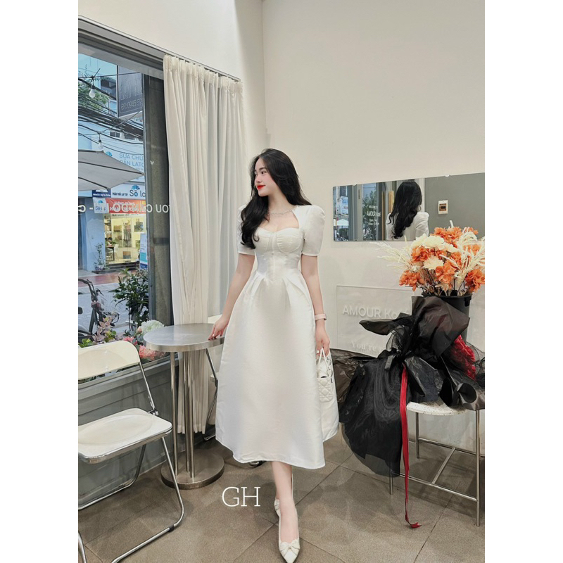 Váy Xoè Cưới Cổ Dây Đá Cup Ngực Dự Tiệc Sang Trọng Size S M L Chất Lụa Taffa V475 AĐ BOUTIQUE