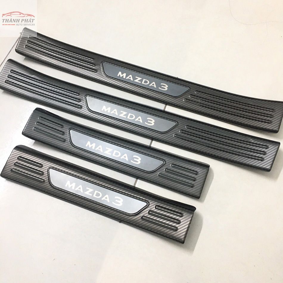 Ốp Bậc cửa, Nẹp Bước Chân Carbon Mazda 3 Đời 2020-2023 Chất Liệu Cao Cấp Loại 1, Đủ Bộ 8 Chi Tiết