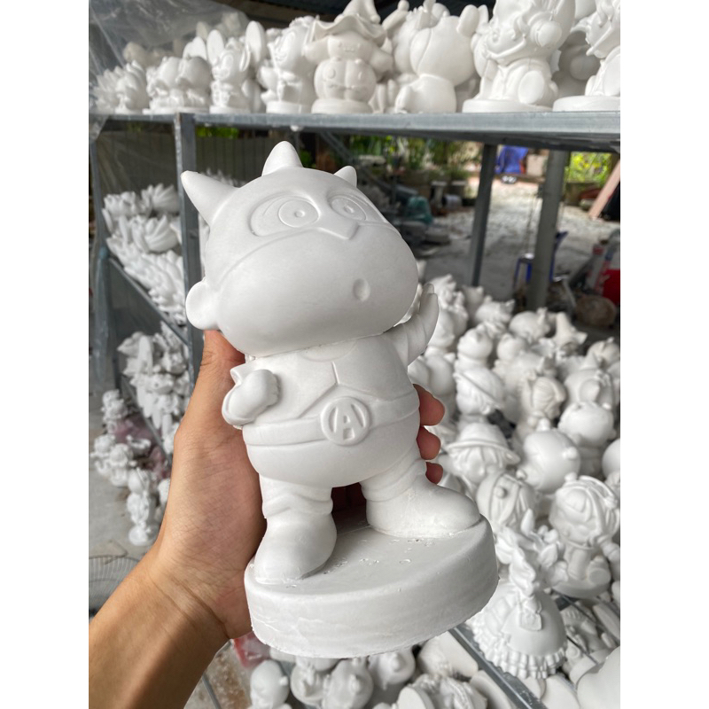 SHIN CẬU BÉ BÚT CHÌ tượng thạch cao tô màu cho trẻ