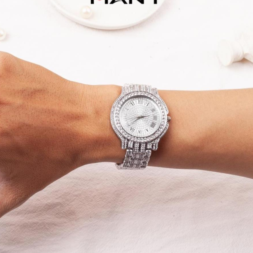 Đồng hồ nam mặt tròn to La Mã, mặt kính dày chịu lực tốt - Đồng hồ đeo tay nam đính full đá | BigBuy360 - bigbuy360.vn