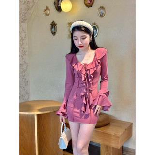 Đầm body phối bèo tay loe