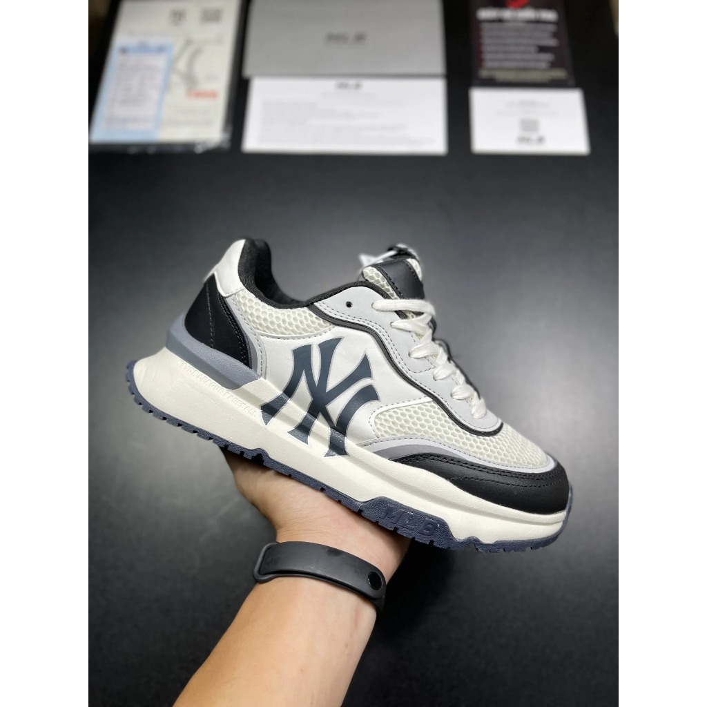 Giày MLB Chunky Runner New York Yankees Black Sneaker MLB Liner Mid màu mẫu hot trend 2023