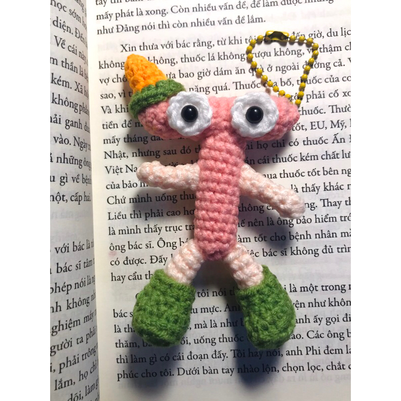 Móc khoá chữ cái len handmade