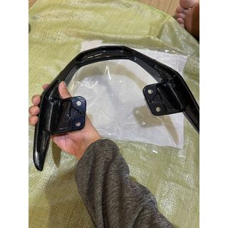 Cảng sau/ Tay dắt xe Exciter 135 đời 2010.