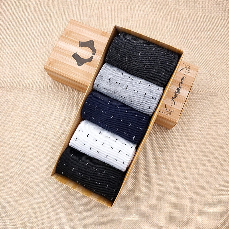Hộp 5 đôi tất dành cho nam,tất dài cao cấp,lịch sự