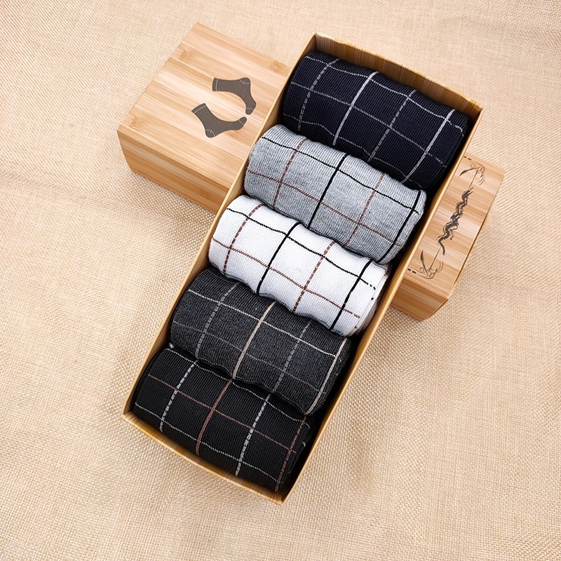Hộp 5 đôi tất dành cho nam,tất dài cao cấp,lịch sự