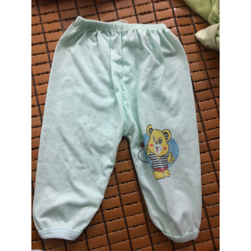 Đồng giá quần sơ sinh nhung-len-nỉ cho bé