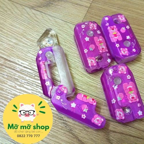 Đồ Chơi dao Cà Rốt phát sáng hình gấu dâu 7cm có ĐÈN LED In 3D hoạt hình sinh động - Đồ chơi giá sỉ