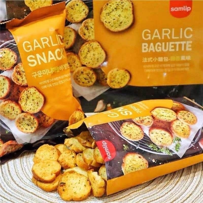 Bịch Snack Bánh Mì Nướng Vị Bơ Tỏi Hàn Quốc - Samlip Premium Garlic Snack 120g