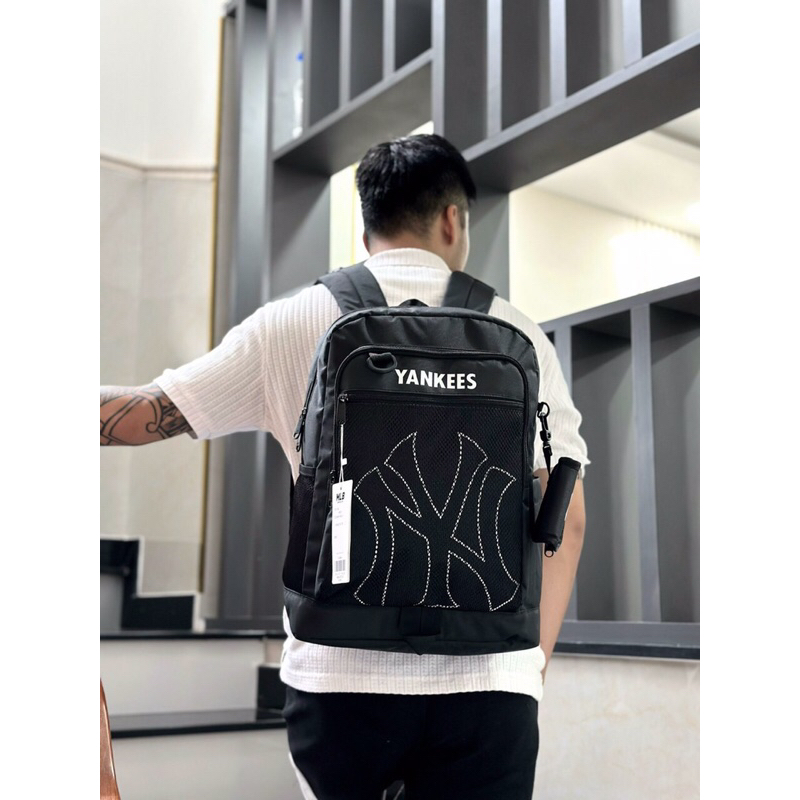 Balo MLB NY Basic nam nữ thời trang kèm túi mini Backpack Bánh Mì Store balo màu đen đi học đựng được laptop 16 inch