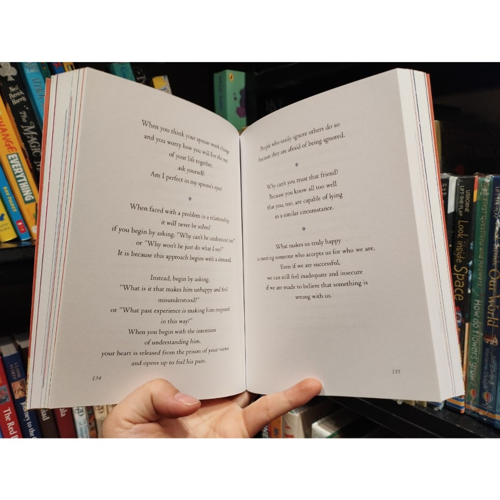 Sách - The Things You Can See Only When You Slow Down