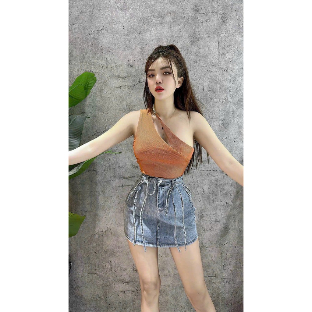 Áo thun 2 dây lệch vai kiểu vải borip