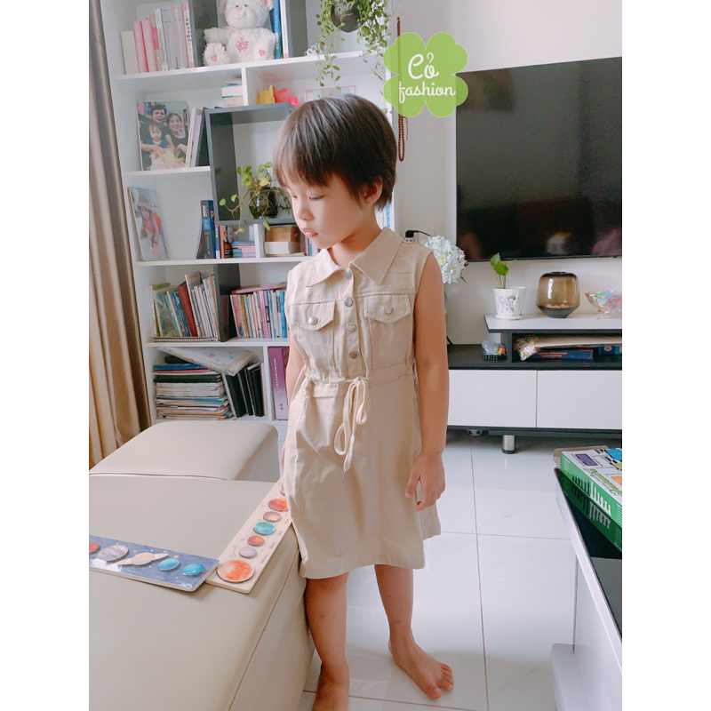 Váy kaki bé gái dây rút khuy bấm siêu sang chảnh cao cấp Cỏ Fashion