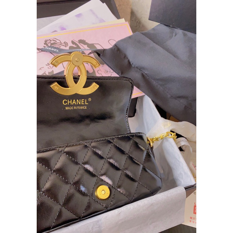 Túi đeo chéo cha ne size 20cm hàng cao cấp full box nam châm cam kết y hình video bên e cung cấp