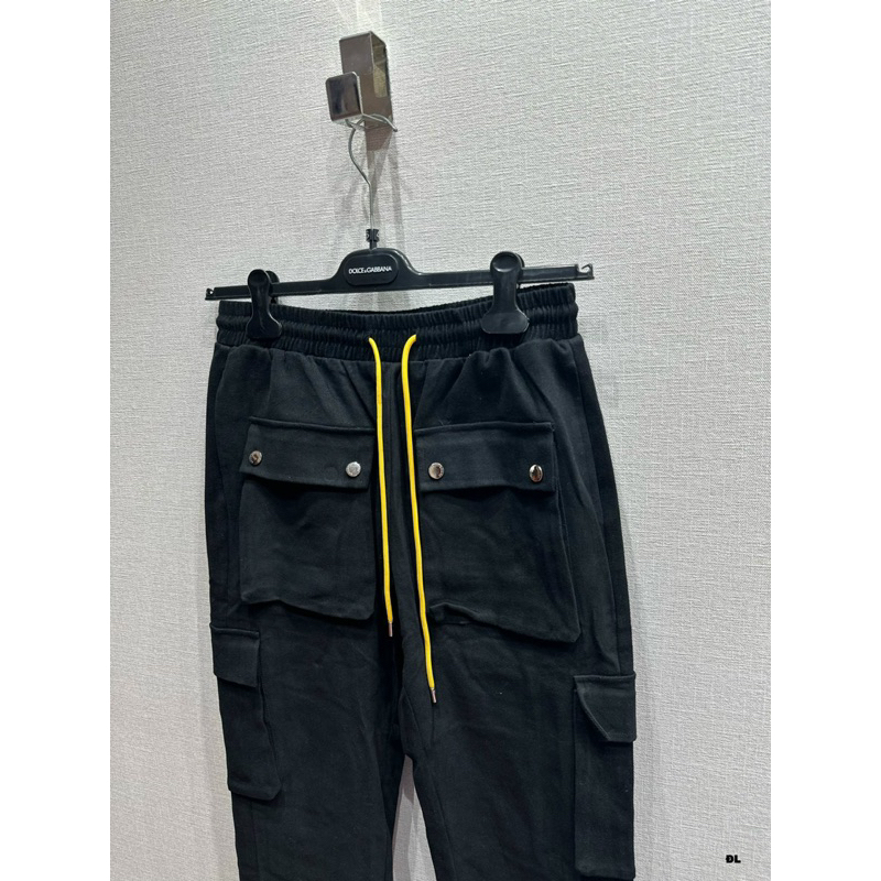 Quần Cargo - Rhude - Pant kaki túi hộp cúc bấm black dây vàng