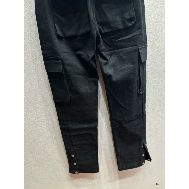 Quần Cargo - Rhude - Pant kaki túi hộp cúc bấm black dây vàng