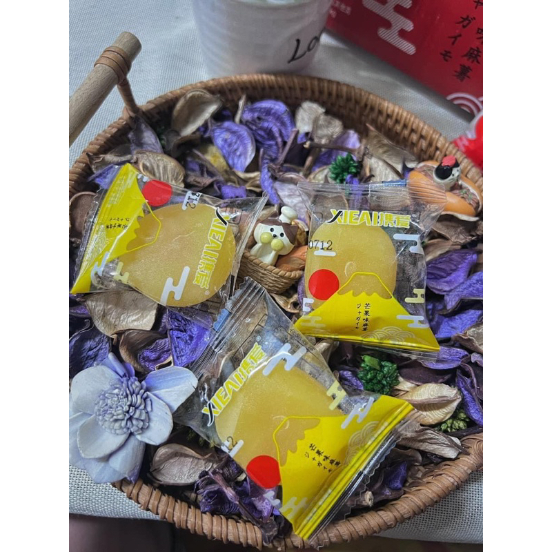 Bánh mochi mix vị hoa quả và mè đen thùng 2kg date 2/2024