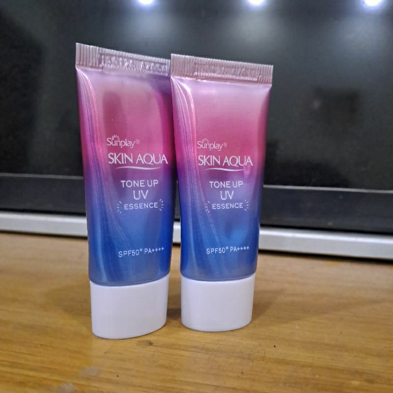 Kem chống nắng Sunplay Skin Aqua Tone Up UV Lavender SPF50+ PA++++ Size 50g