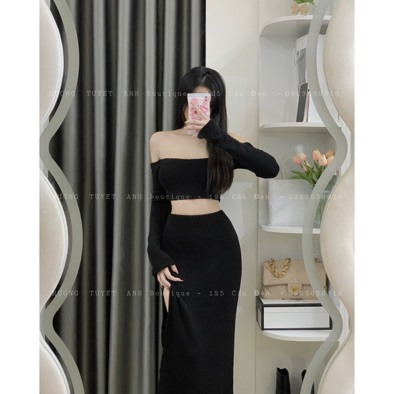 Set áo trễ vai tay loa chân váy xẻ tà
