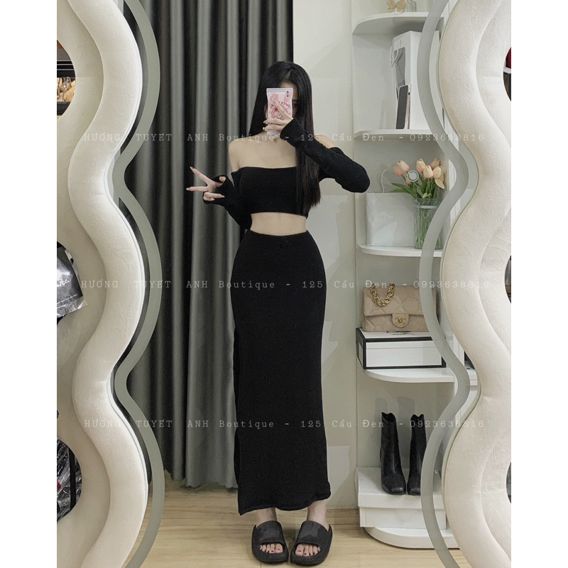 Set áo trễ vai tay loa chân váy xẻ tà
