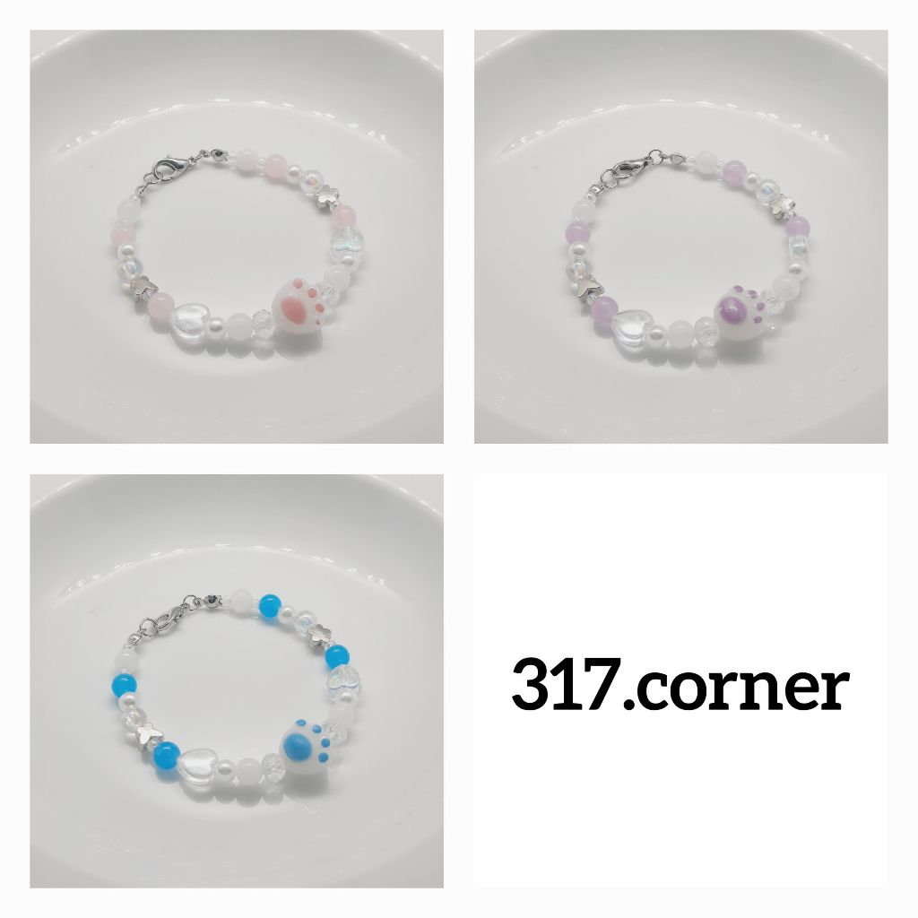Vòng tay chân mèo hạt cườm phối charm - V78 - 317.corner