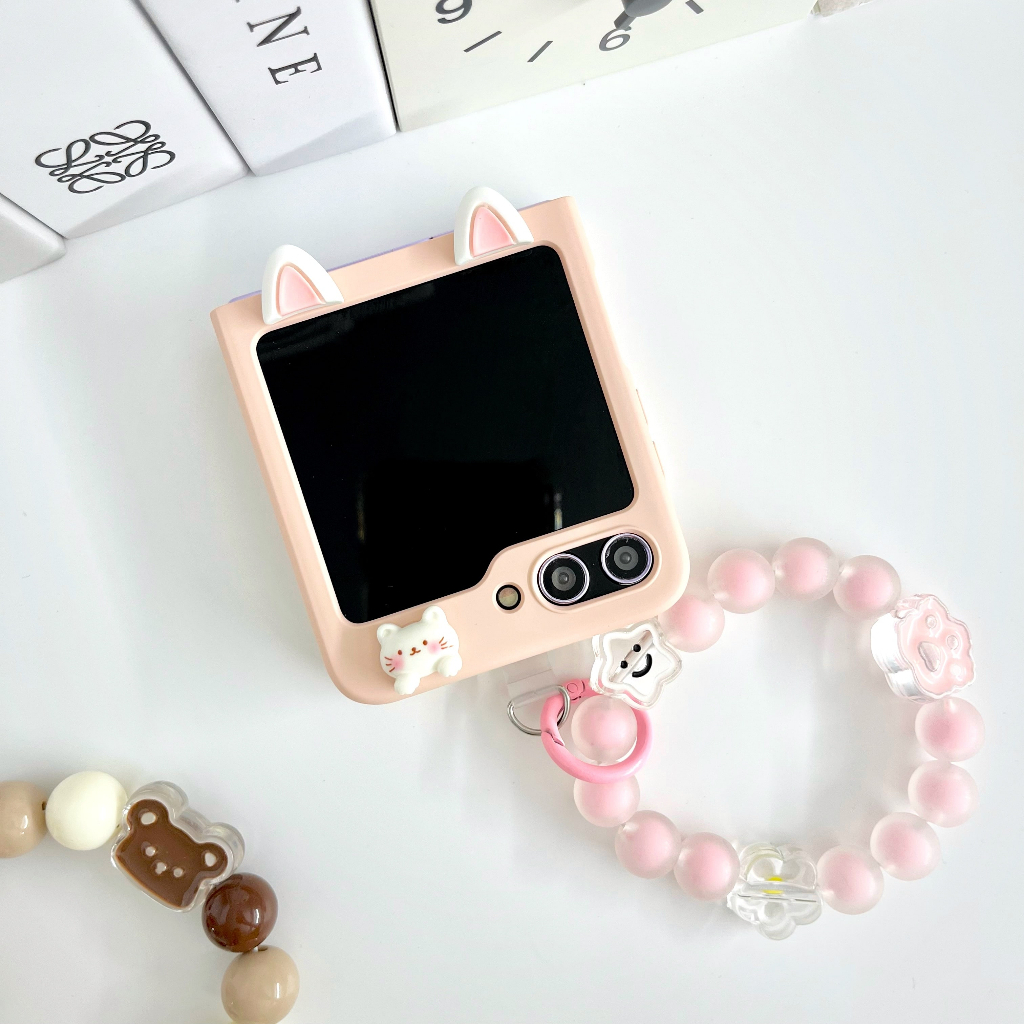 Ốp Lưng Samsung Z Flip 5 tai gấu siêu cute gắn Charm gấu nâu dễ thương kèm dây xách Z Flip5/ ZFlip 5