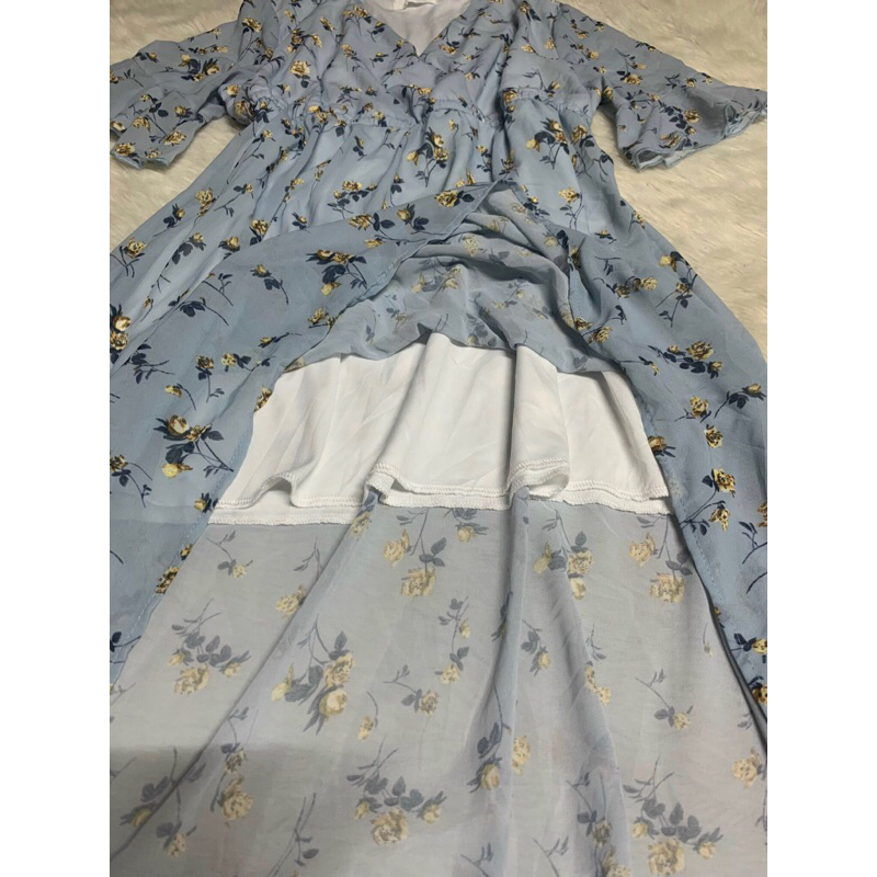 Đầm von hoa cho mẹ