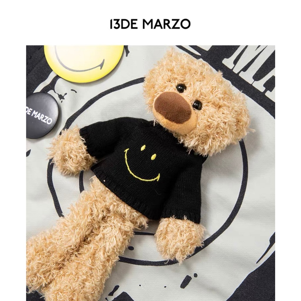 Áo hoodie 13de marzo rách gim băng gấu bông sticker