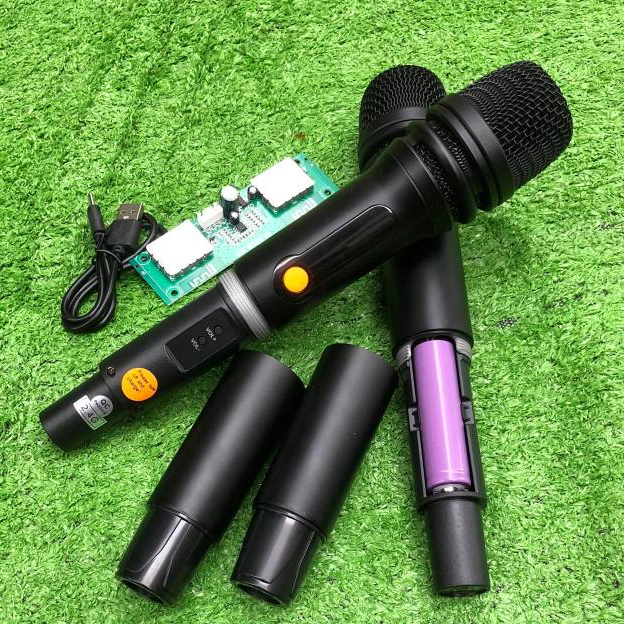 Micro loa kéo UHF V9 Pin sạc chống hú chống trầy xước sóng xa chất liệu Thân hợp kim