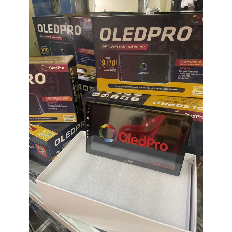 Màn hình Androi Oled pro A5 !tặng camera Lùi AHD