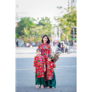 Áo dài con công cho mẹ