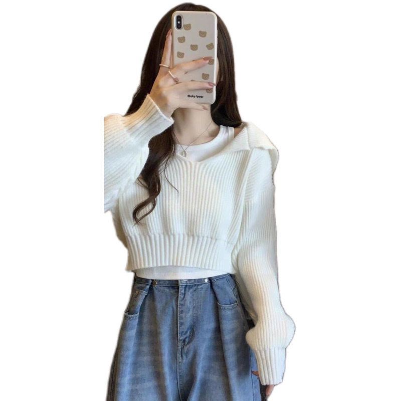 Áo len dáng croptop kèm áo trong xinh