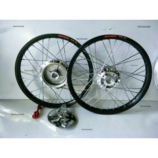 CẶP BÁNH CĂM SIRIUS .EXCITER 2010 NIỀN NHÔM BAN ZAI. DALE.SOLUTER. SHARK SPEED THÁI .CĂM ĐÙM MẠ CROM .KÈM MÁ .PÁT MÀU .