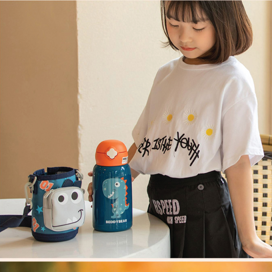 Bình giữ nhiệt Cho Bé - Phiên bản RT105 - Dung tích 630ml - 3 Nắp thay thế - Tặng kèm túi đeo may thêu xinh xắn