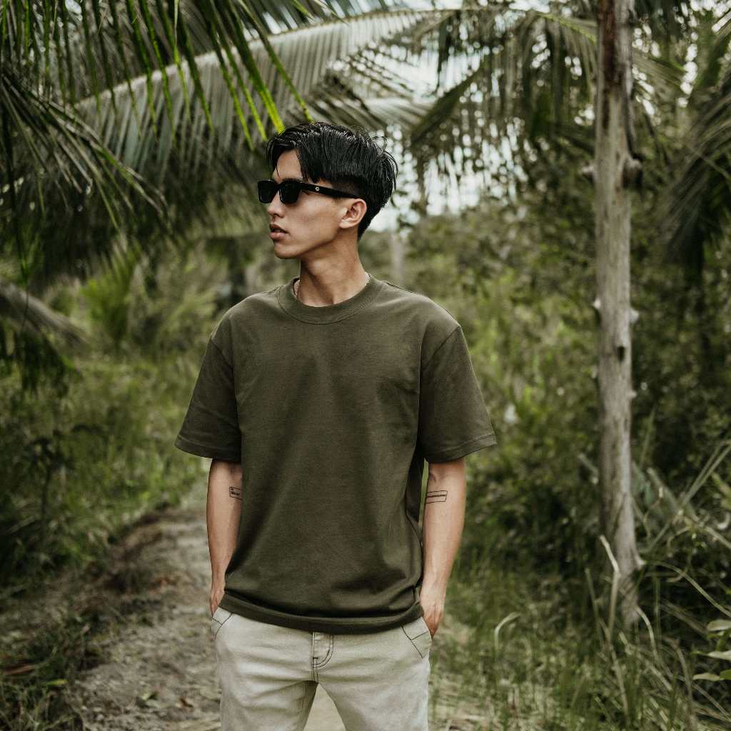 Áo thun Unisex, áo thun trơn cotton BASIC TEE Tshirt -  Form áo Regular fit