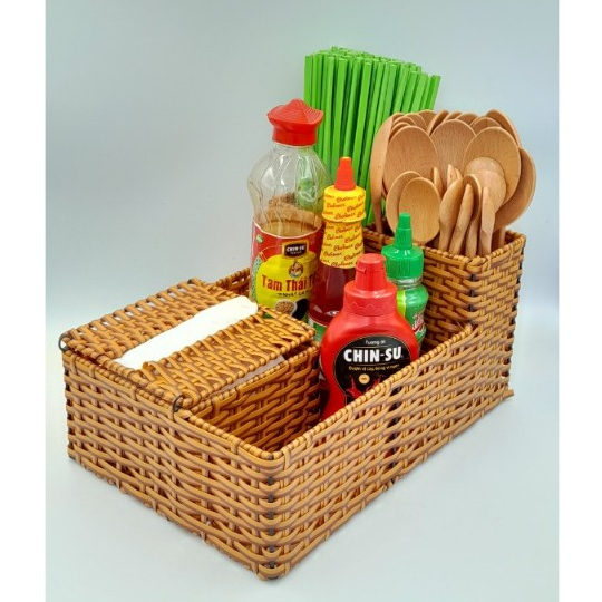 Khay đũa, hộp khăn giấy_ giả mây tre đan kt 20cmx30cmx10cm đựng thìa đũa, ống tăm, giấy ăn, các lọ gia vị