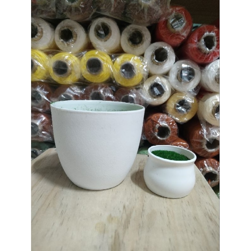 Chậu nhựa mini cắm hoa handmade