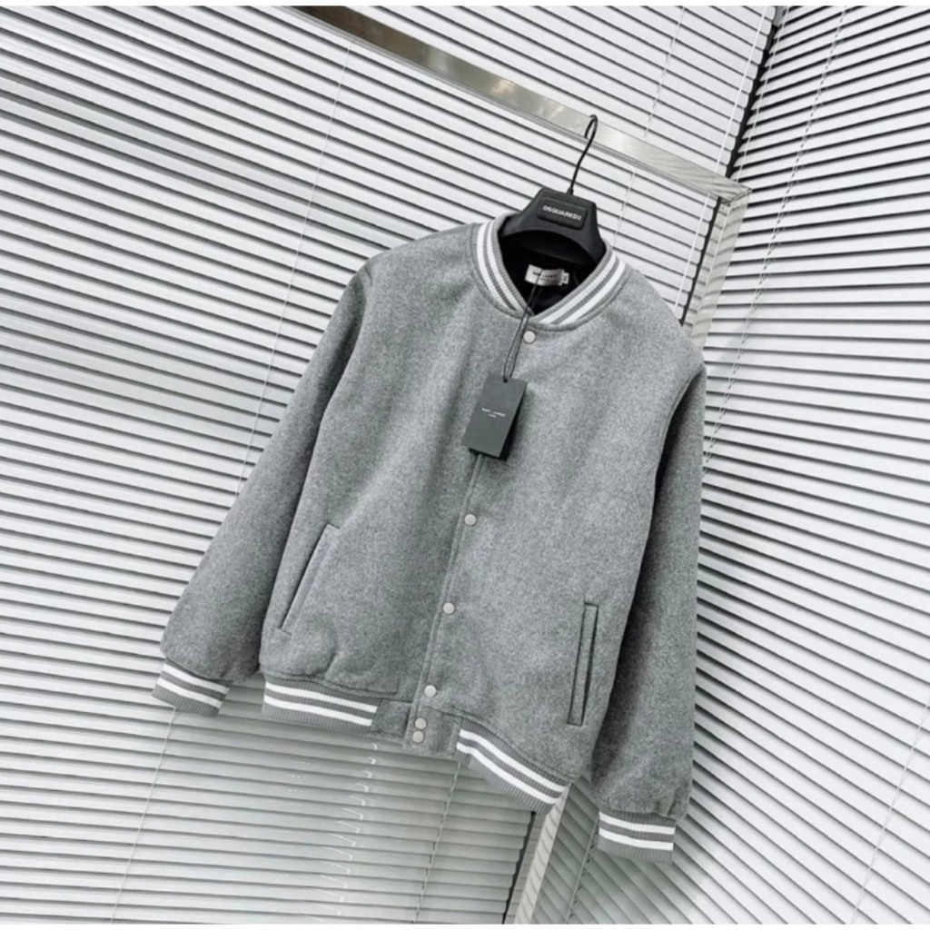 Áo Khoác Bomber Dạ Saint Laurent Nam Nữ Trơn Thêu Chữ Da Mặt Sau Bo Chun Kẻ Trắng Hai Lớp Bao Dày Dặn Đẹp Siêu Hot