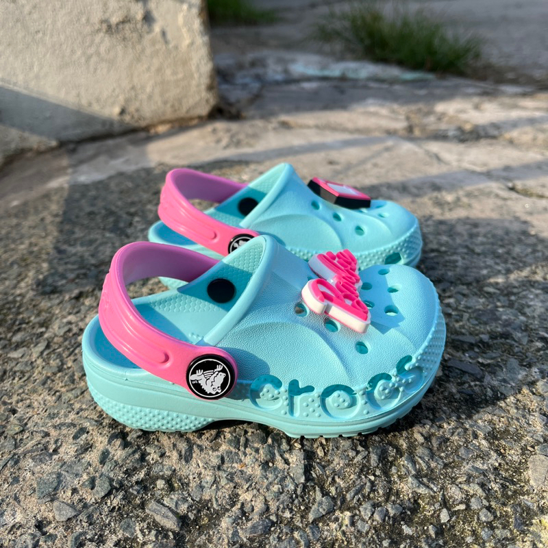 Dép Crocs Cho Bé Chính Hãng Cao Cấp, hàng nguyên, siêu bền, kháng khuẩn, tặng 4 charm. Màu xanh