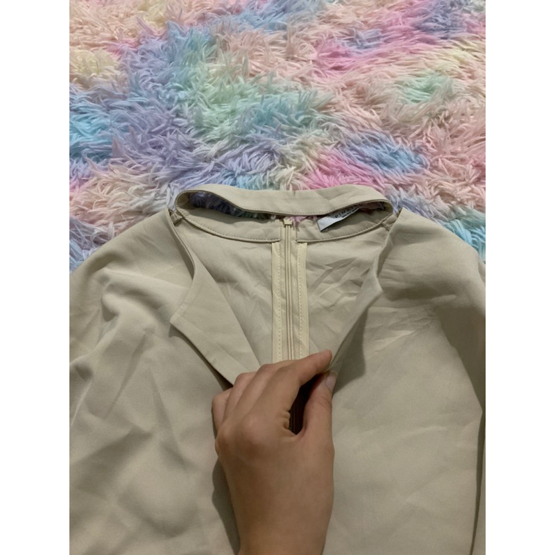 Áo sơ mi kiểu chocker siêu xinh