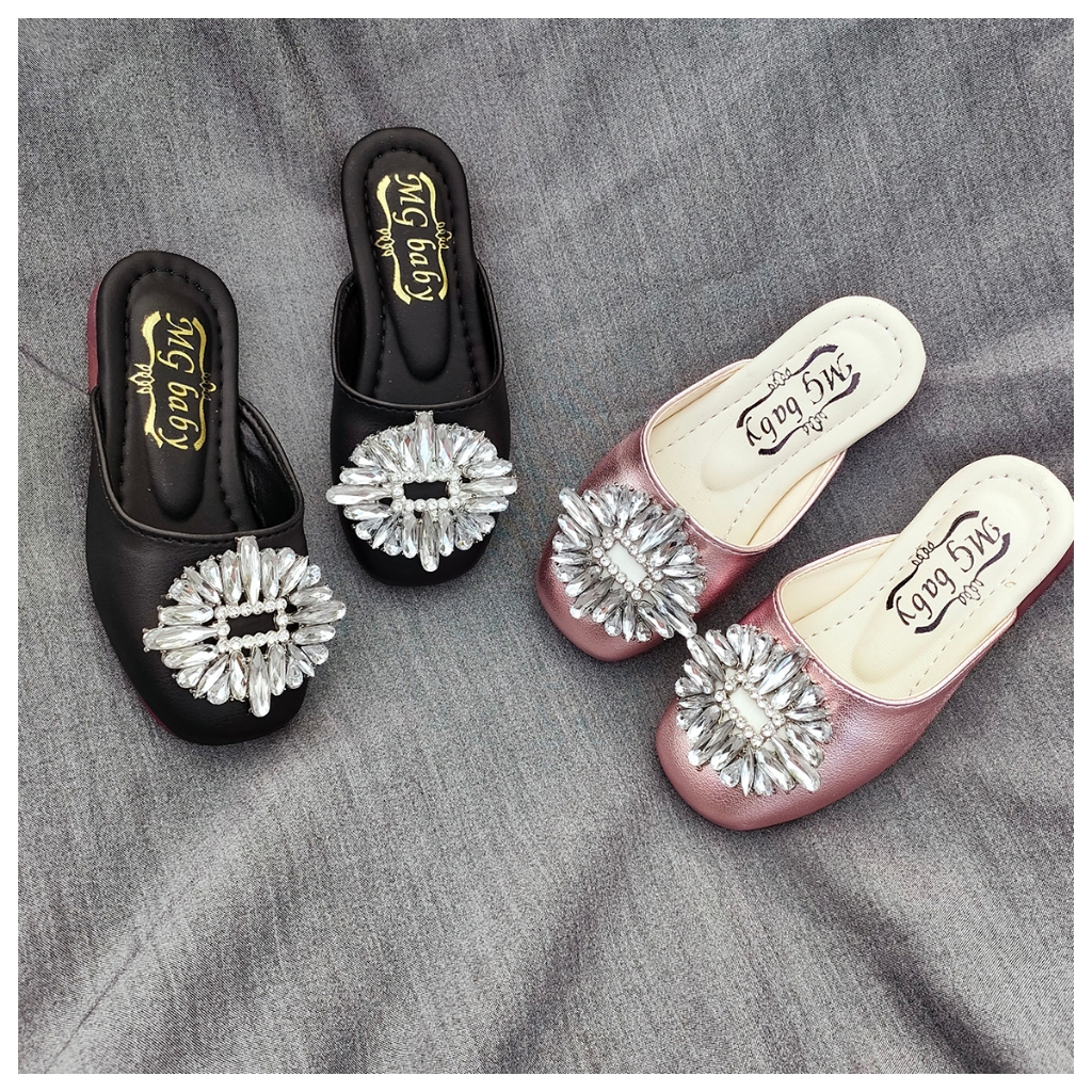 Dép sục Tag Đá tròn 015  thời trang cho bé yêu phối 3 mầu Kem, Đen, Hồng  Size Từ 21-35