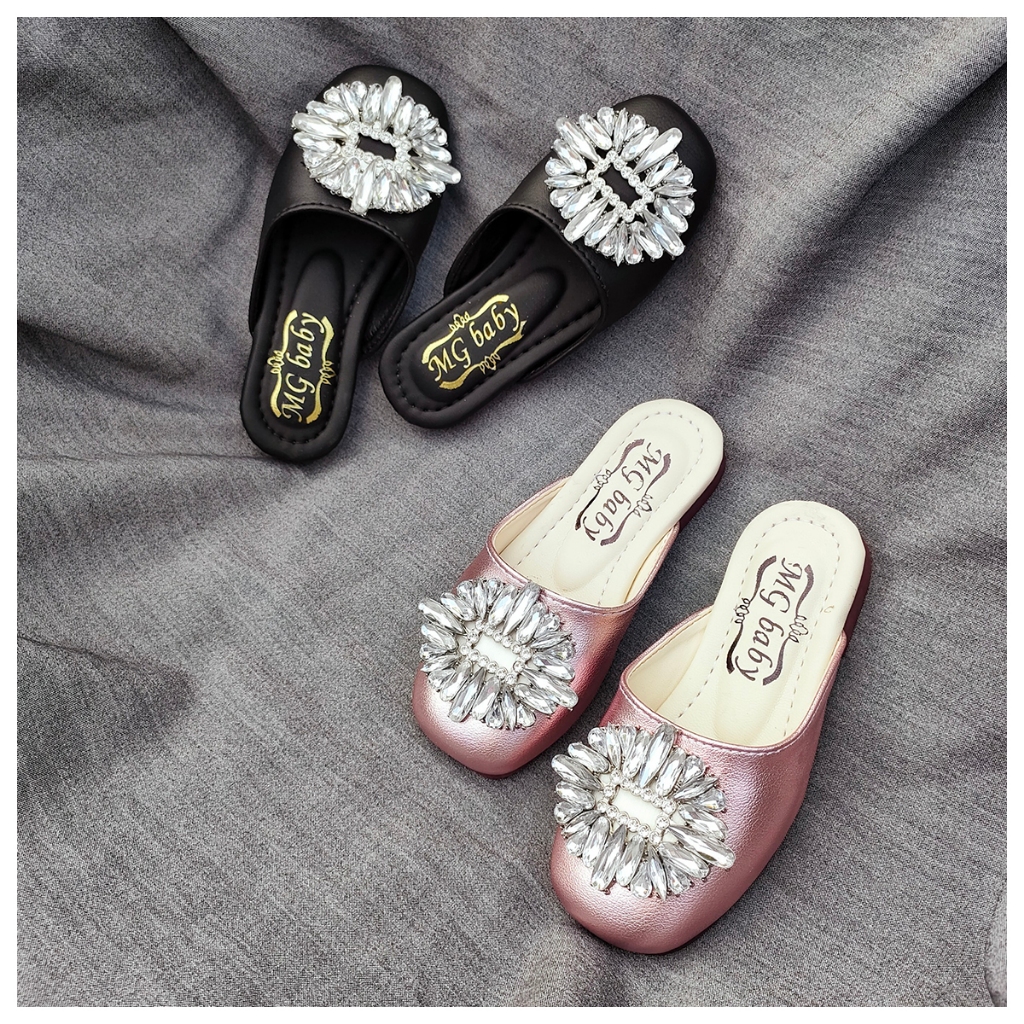 Dép sục Tag Đá tròn 015  thời trang cho bé yêu phối 3 mầu Kem, Đen, Hồng  Size Từ 21-35