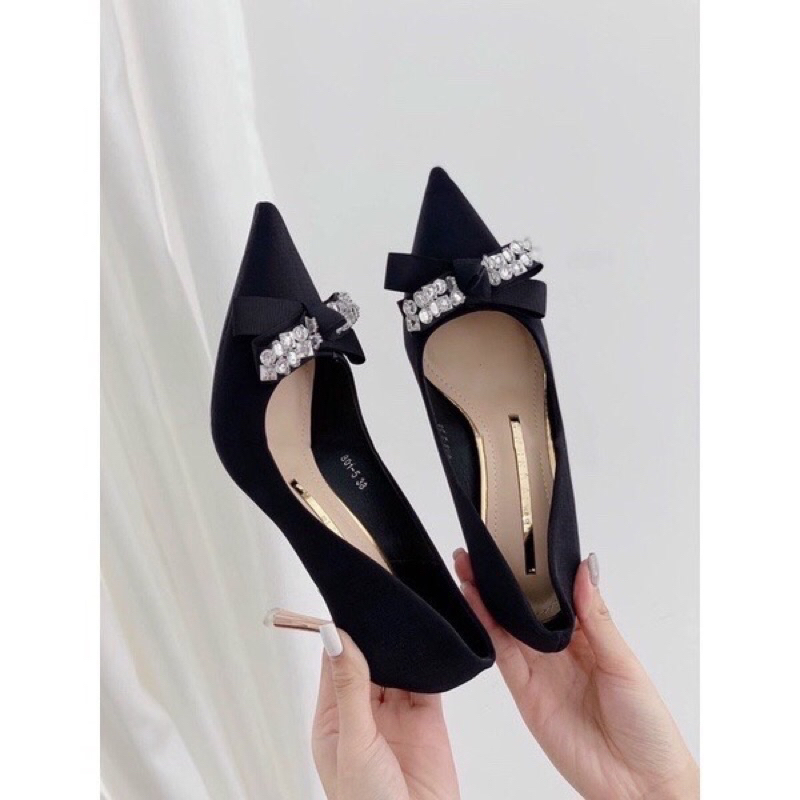 Giày cao gót mũi nhọn gắn nơ đá, giày cô dâu, giày cưới gót nhọn 8cm mã OCV34