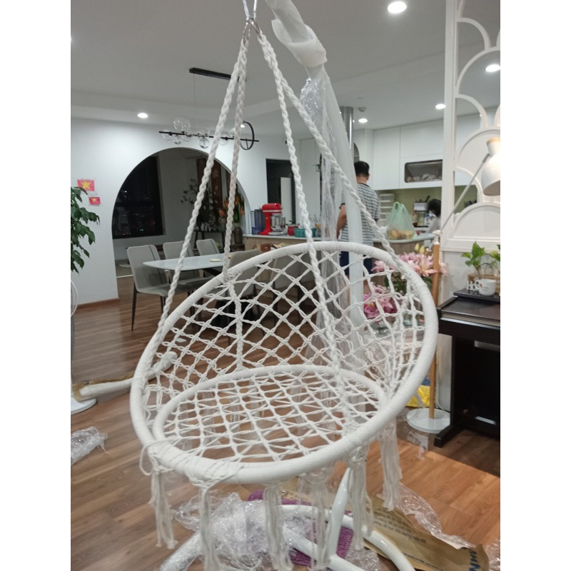 Xích đu macramen gồm cả khung treo