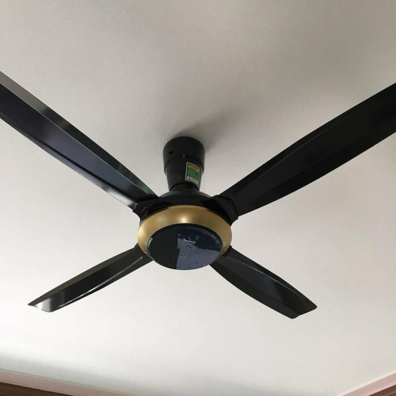 Quạt trần Panasonic 4 cánh