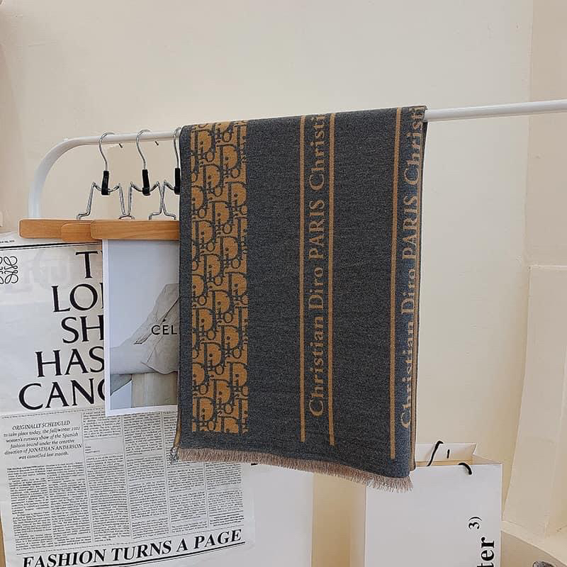 HÀNG XẢ KHO-Khăn choàng cao cấp