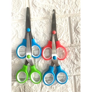 1 chiếc Kéo thủ công học sinh