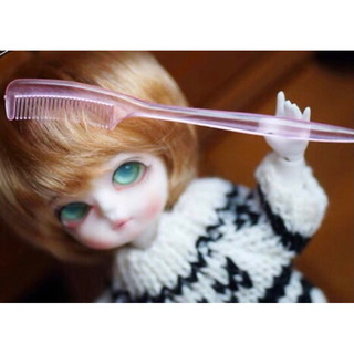Lược mini chải tóc búp bê trong suốt 9cm