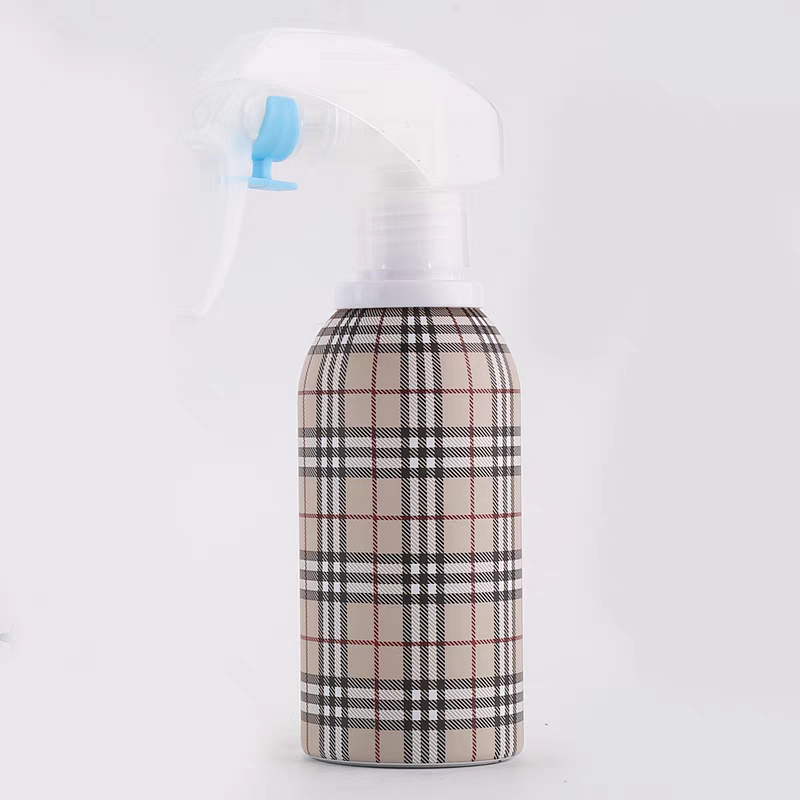 Bình xịt cắt tóc barber họa tiết caro VIC+